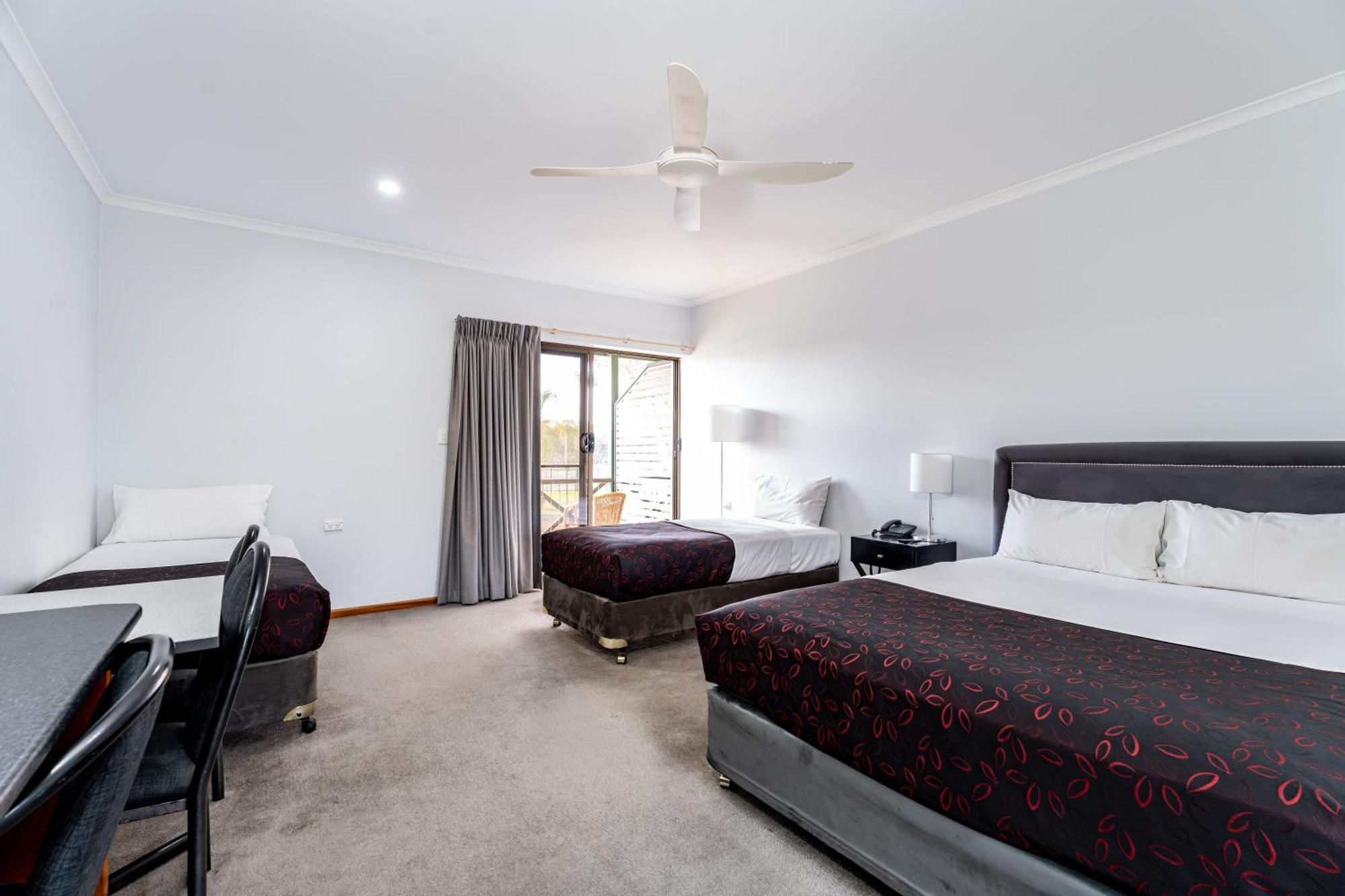 Hotel Renmark Εξωτερικό φωτογραφία